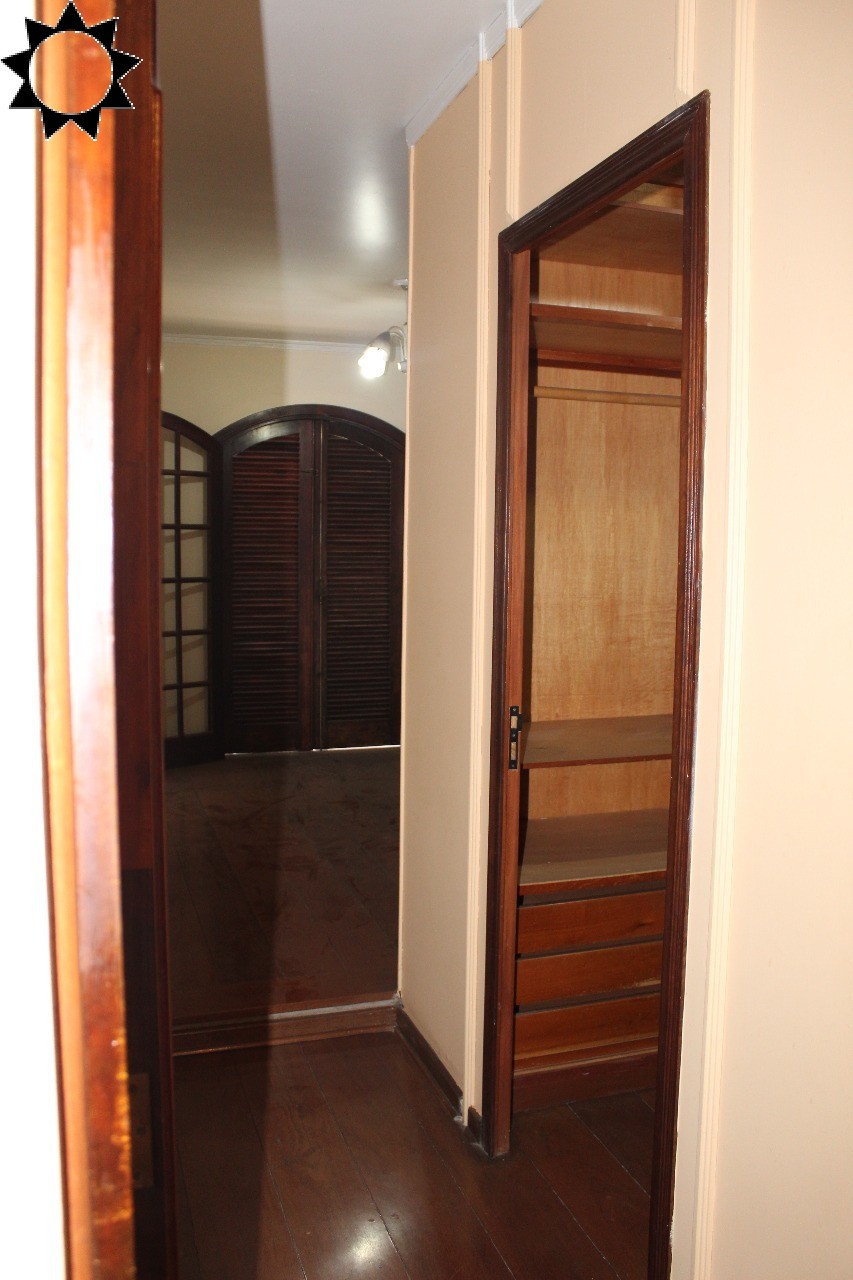 Casa, 4 quartos, 245 m² - Foto 3
