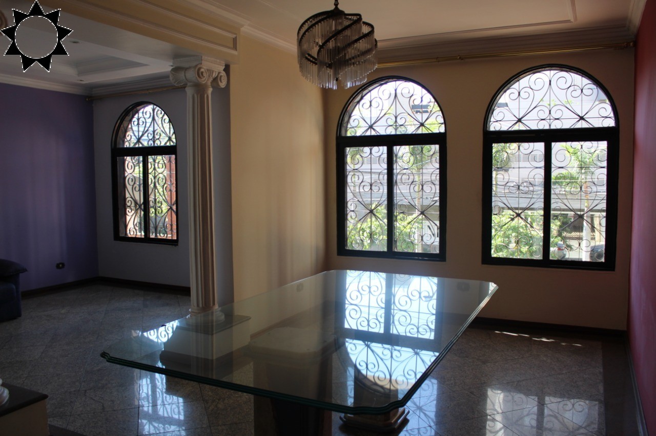 Casa, 4 quartos, 245 m² - Foto 10