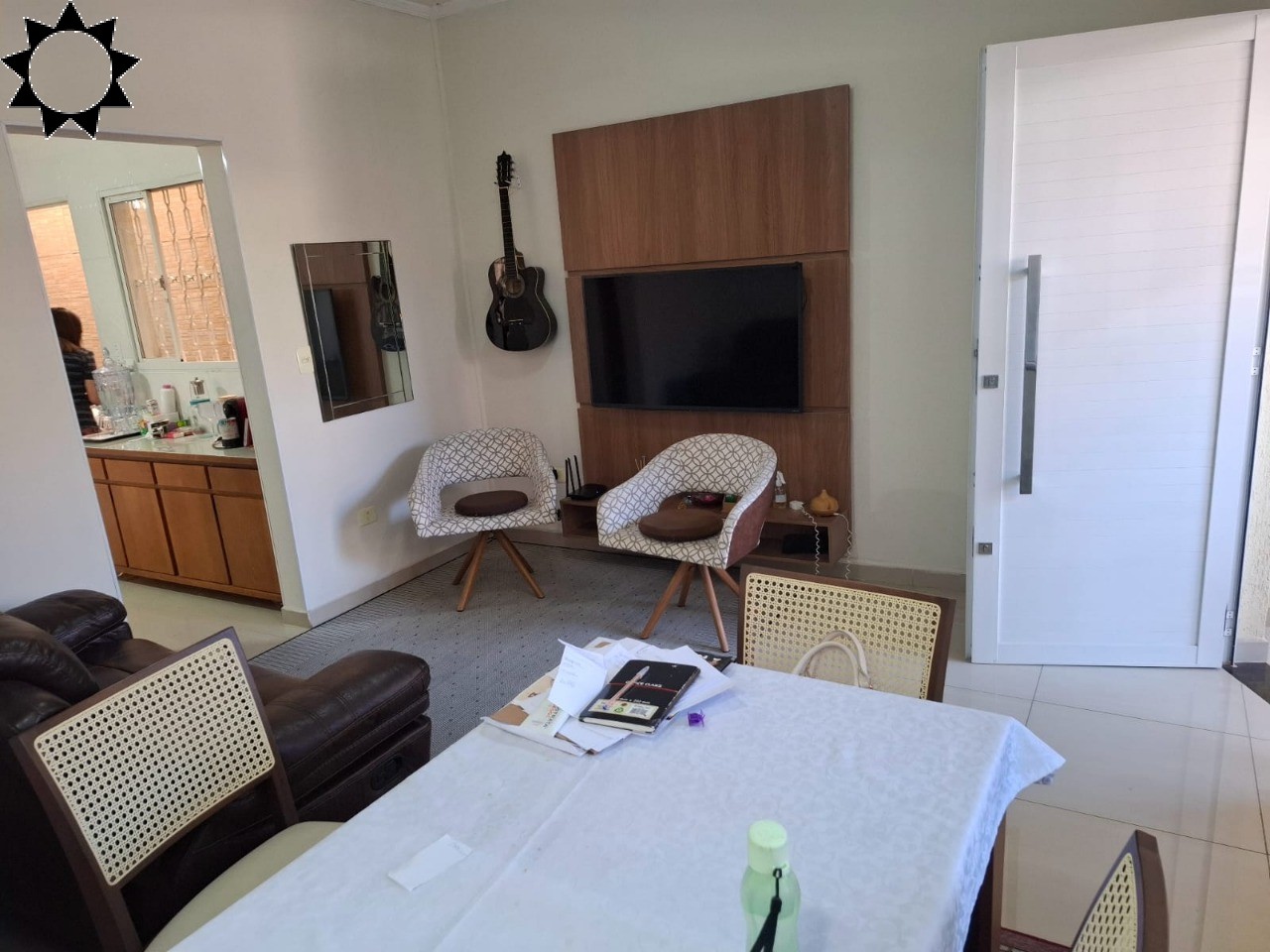 Casa, 2 quartos, 179 m² - Foto 1