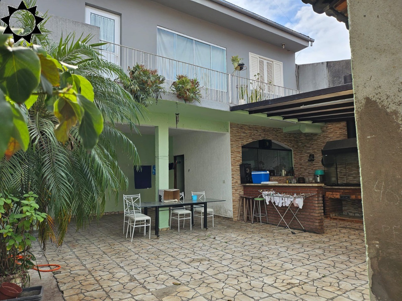 Casa, 3 quartos, 180 m² - Foto 1