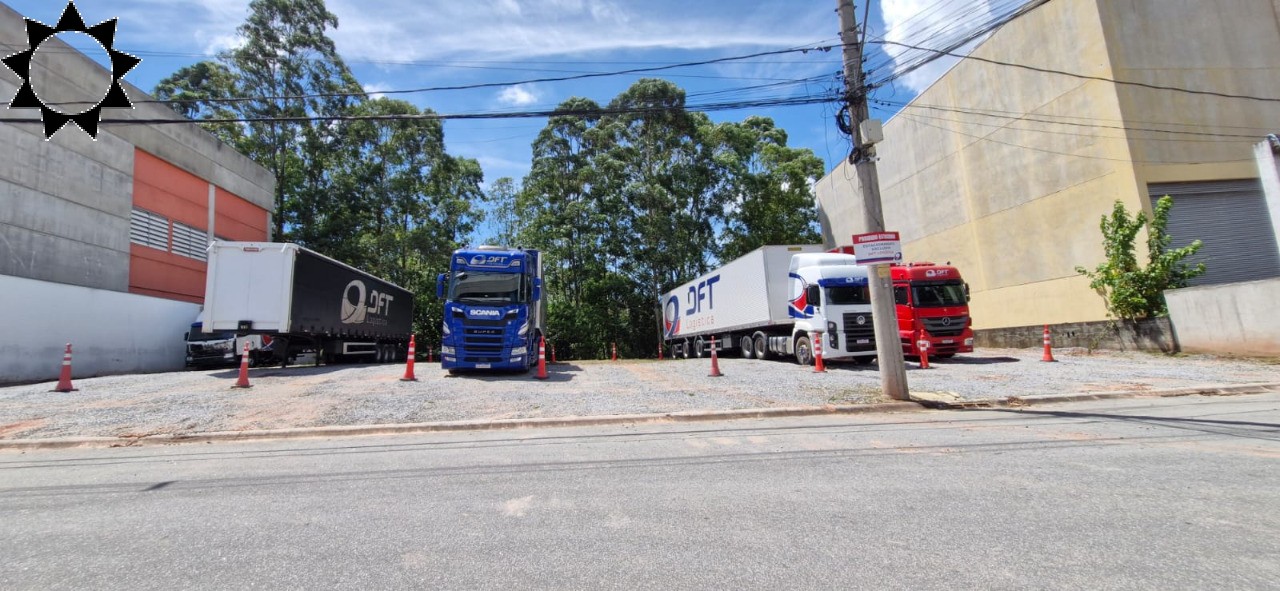 Loteamento e Condomínio, 1080 m² - Foto 1