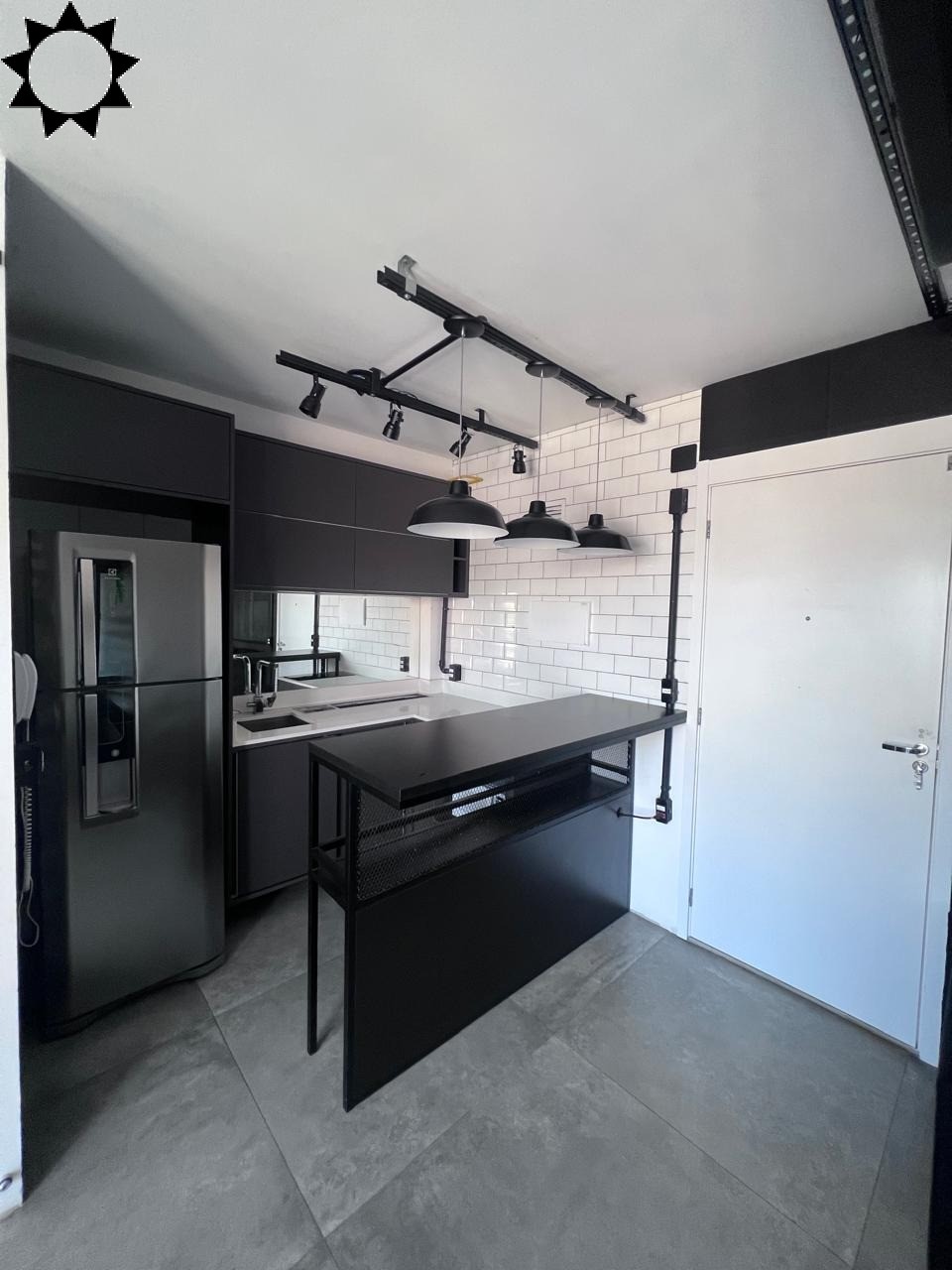 Apartamento, 1 quarto, 27 m² - Foto 2