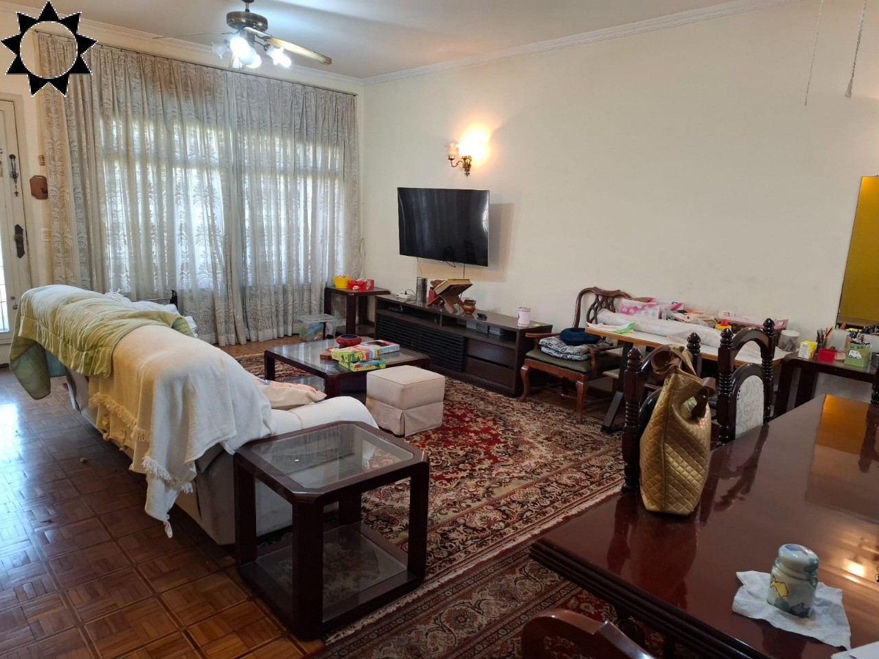 Casa, 3 quartos, 336 m² - Foto 1