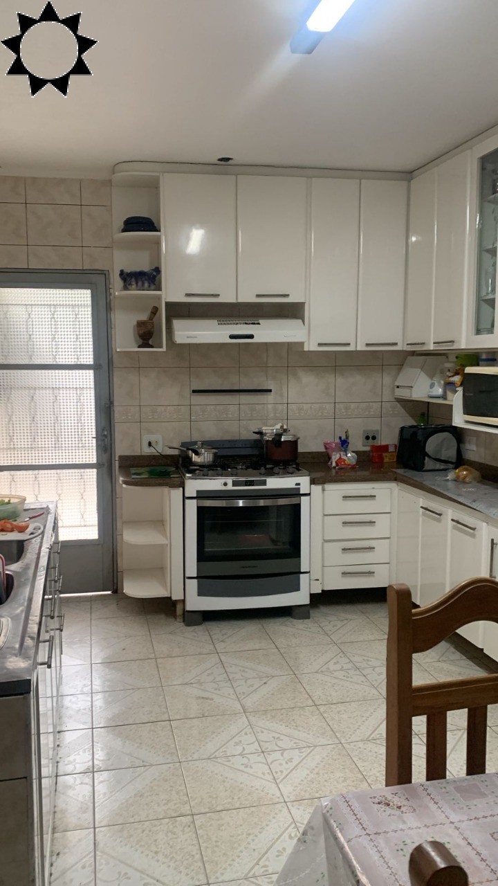 Casa, 3 quartos, 207 m² - Foto 1