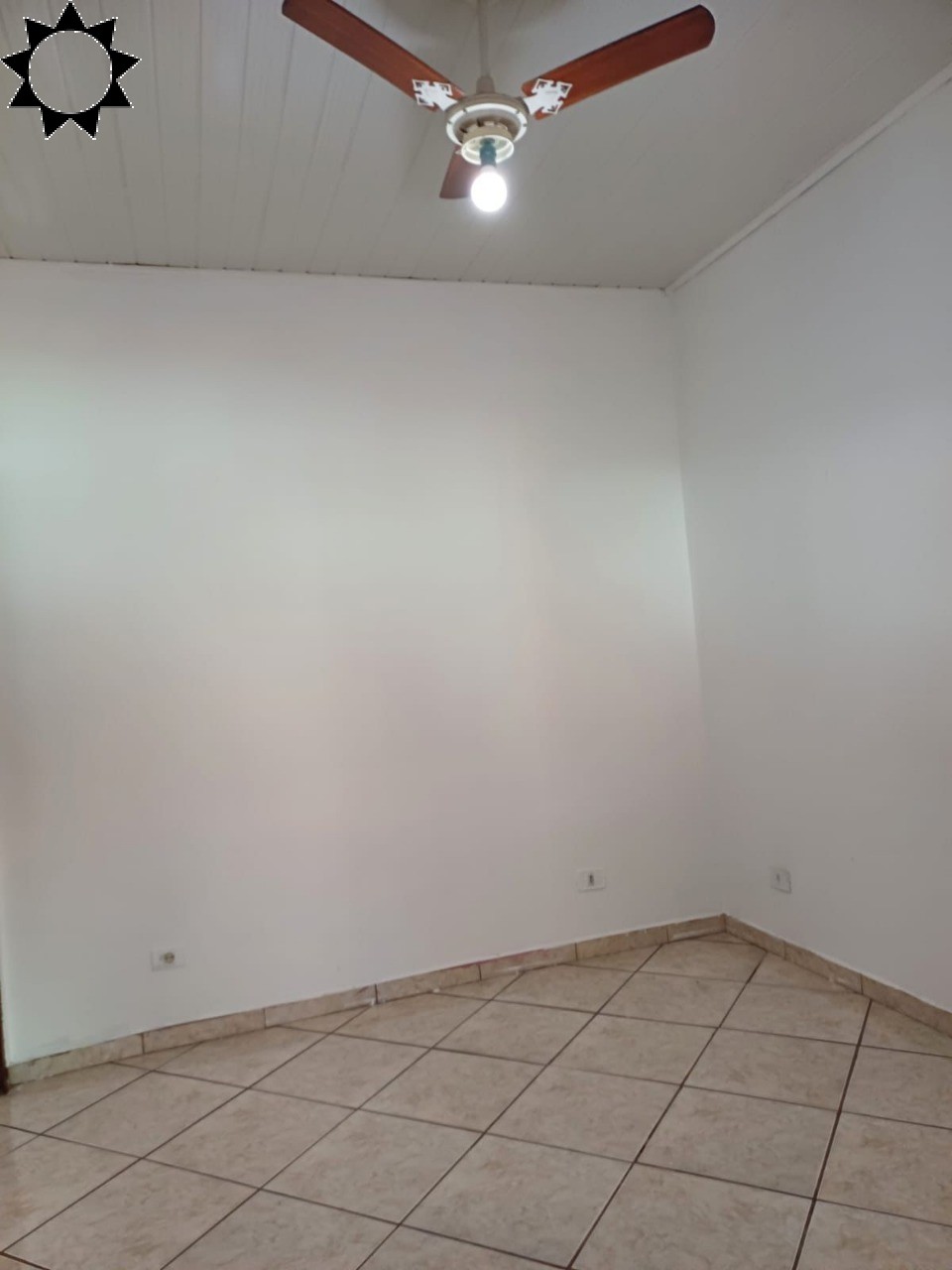 Casa, 2 quartos, 330 m² - Foto 26