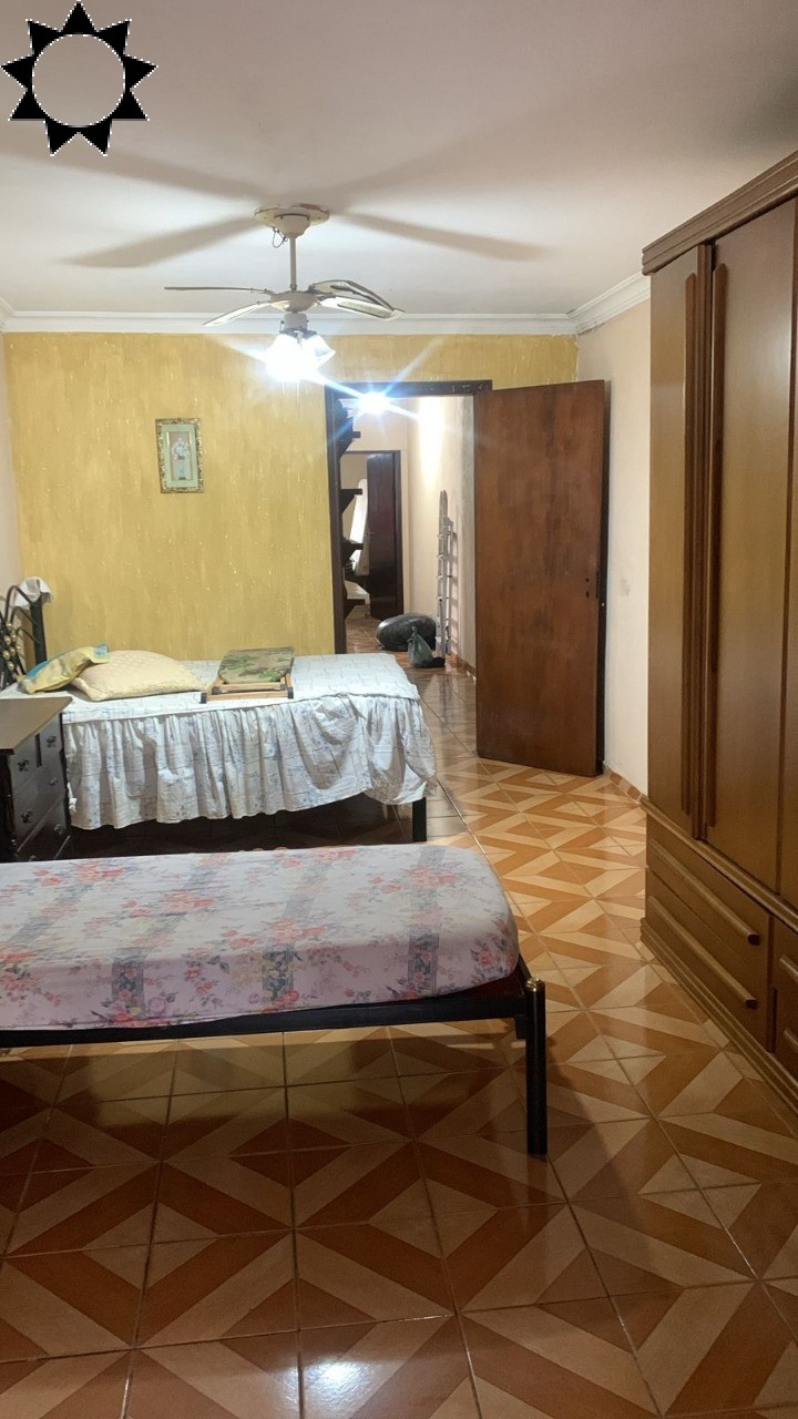 Casa, 3 quartos, 207 m² - Foto 13