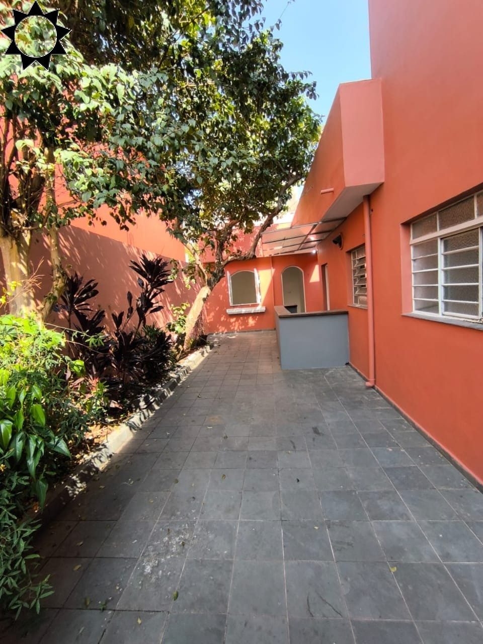 Casa, 4 quartos, 166 m² - Foto 1