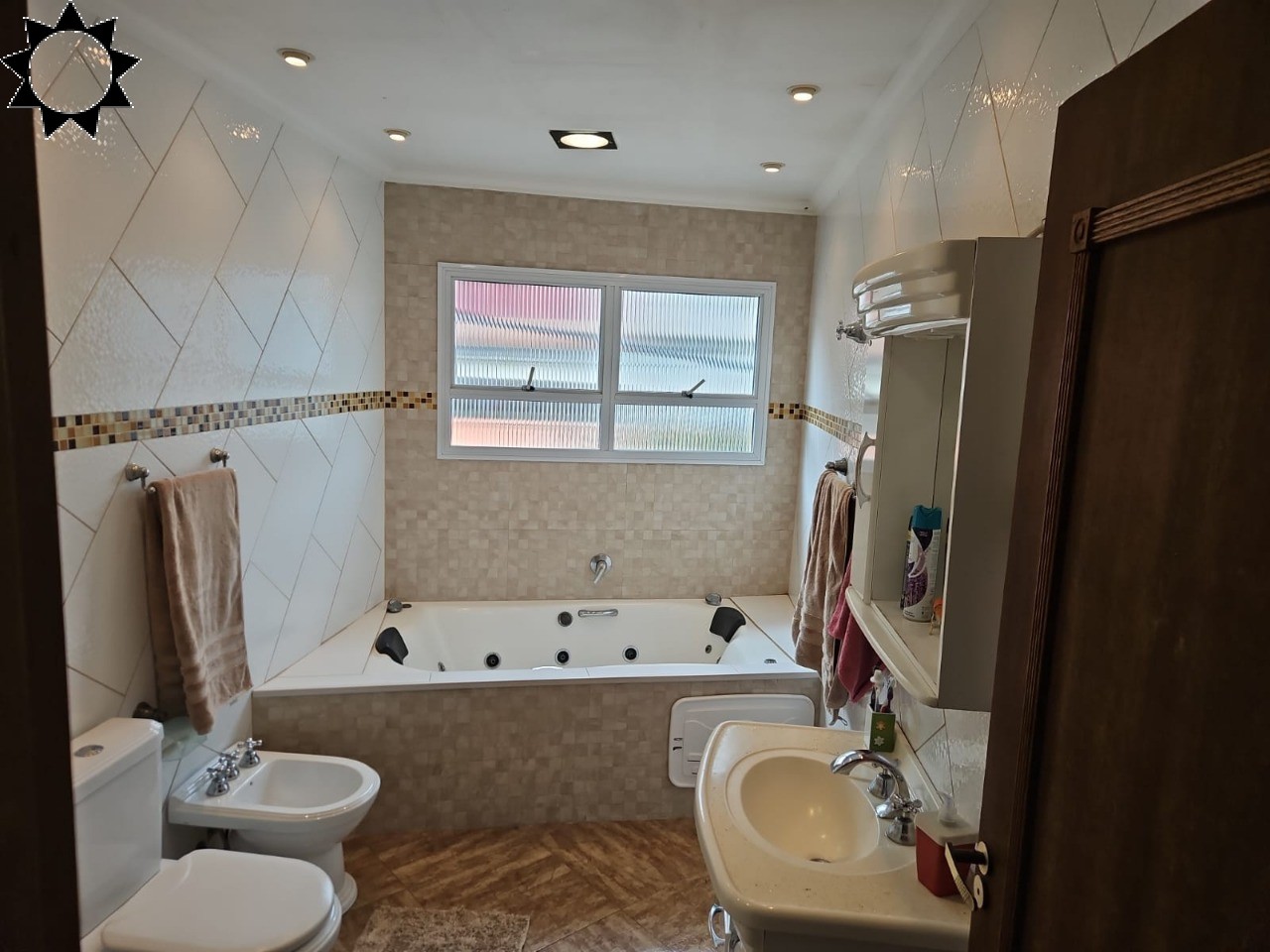 Casa, 3 quartos, 342 m² - Foto 16
