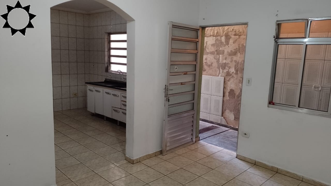 Casa, 2 quartos, 243 m² - Foto 4
