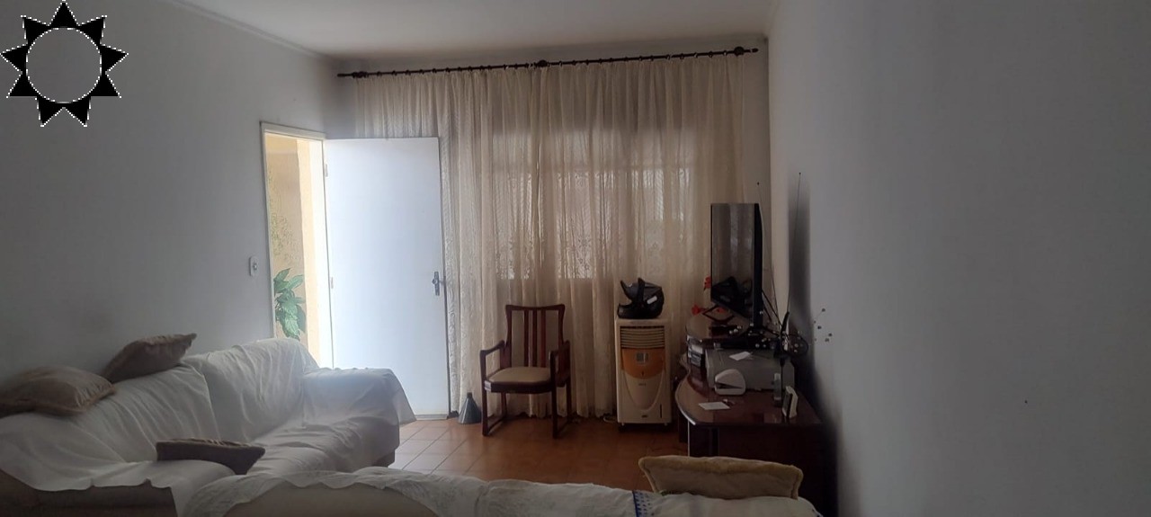 Casa, 3 quartos, 280 m² - Foto 1