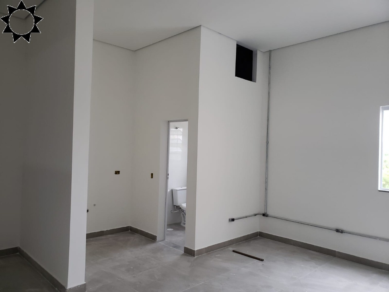 Depósito-Galpão, 550 m² - Foto 1