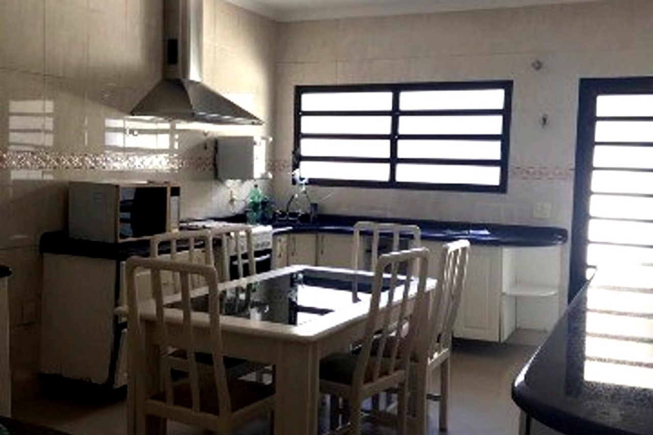 Casa, 3 quartos, 121 m² - Foto 4