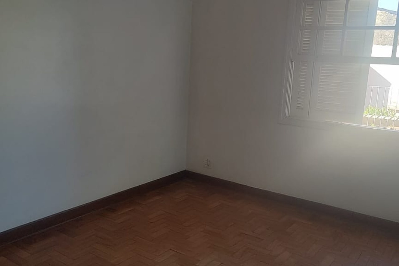 Casa, 4 quartos, 220 m² - Foto 13