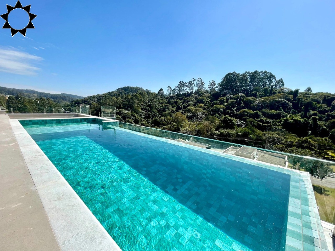 Casa, 5 quartos, 420 m² - Foto 1