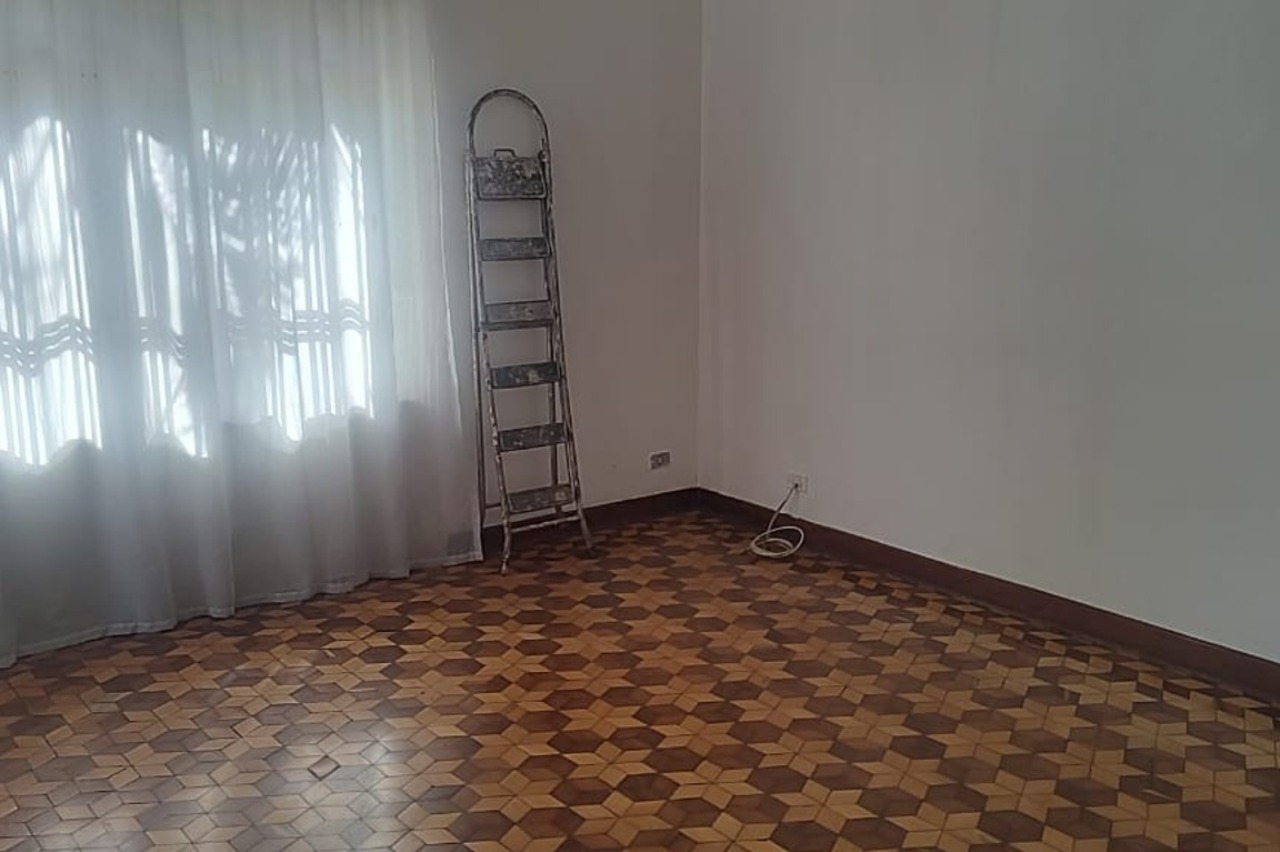 Casa, 4 quartos, 220 m² - Foto 1