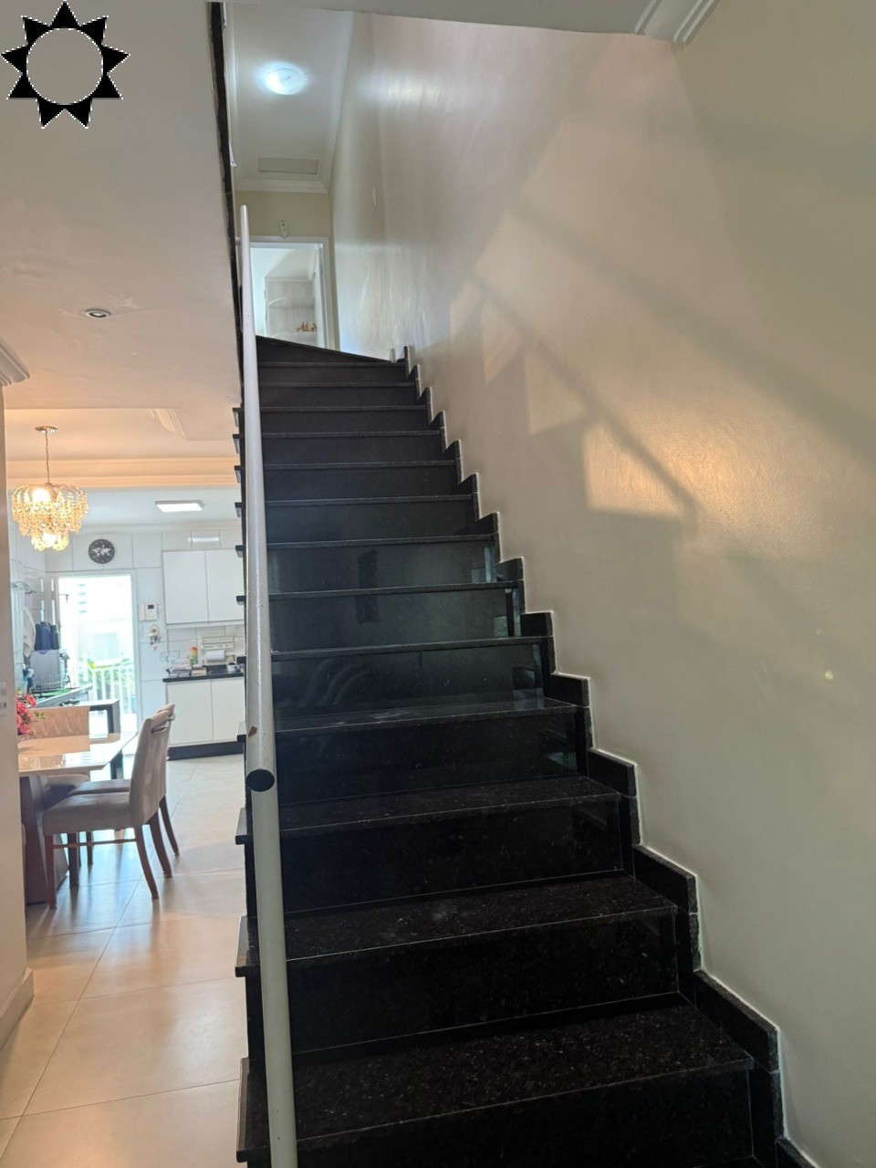 Casa, 3 quartos, 217 m² - Foto 3