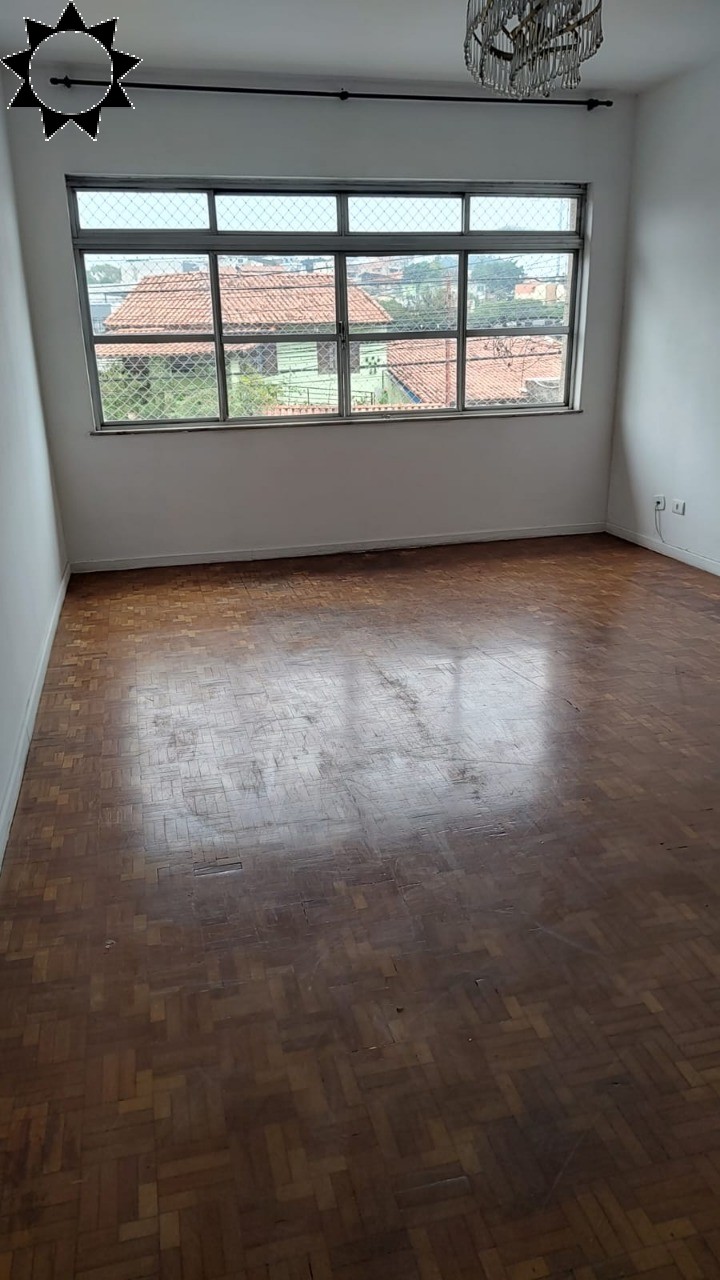 Casa, 3 quartos, 221 m² - Foto 1