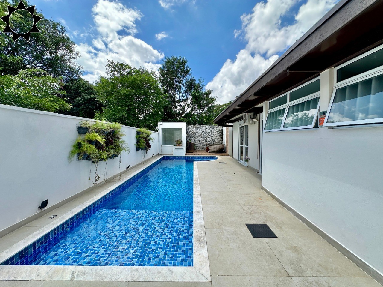 Casa, 3 quartos, 344 m² - Foto 1