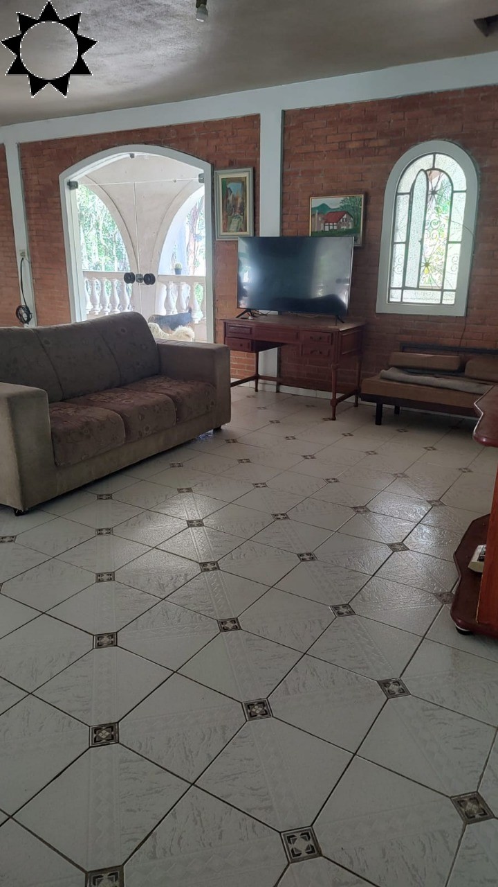 Casa, 4 quartos, 2300 m² - Foto 1