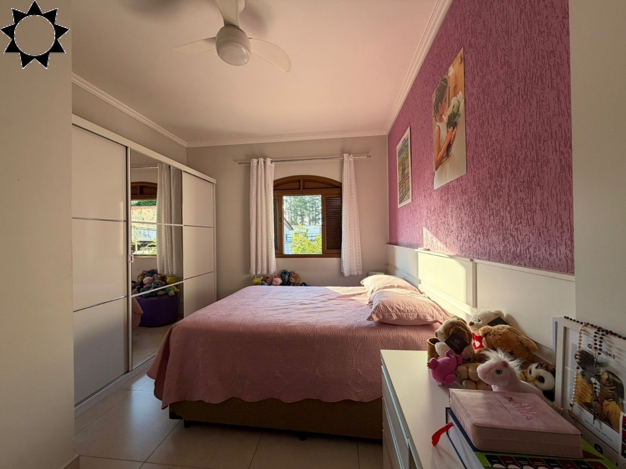 Casa, 3 quartos, 223 m² - Foto 4
