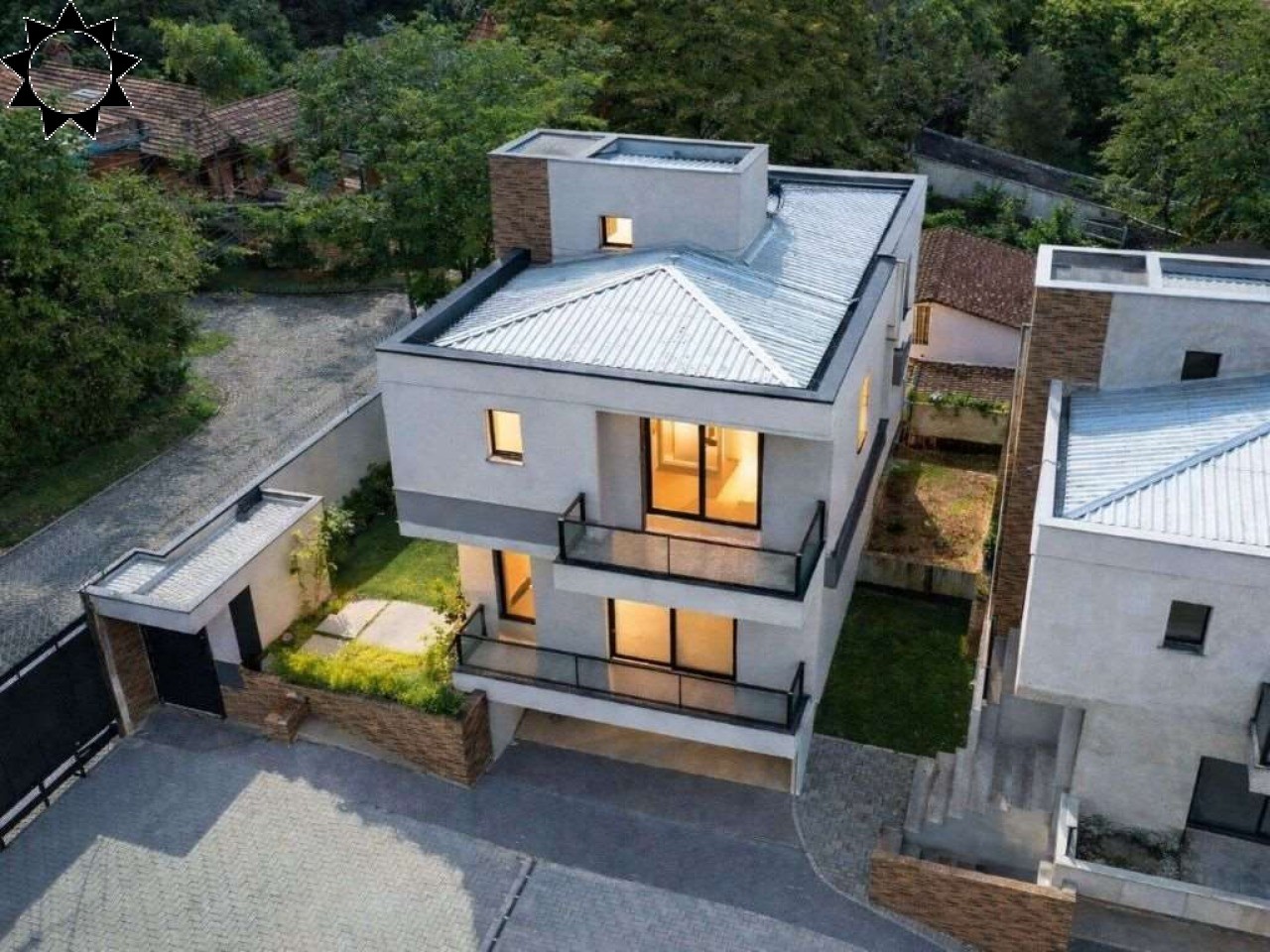 Casa, 3 quartos, 366 m² - Foto 1