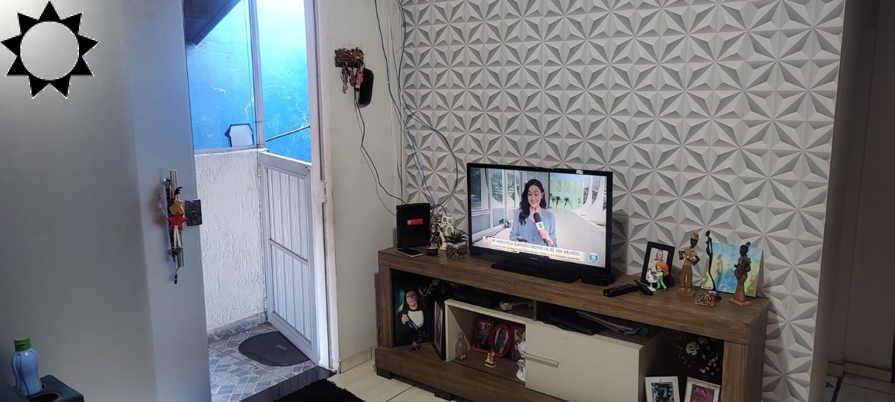 Casa, 3 quartos, 108 m² - Foto 1