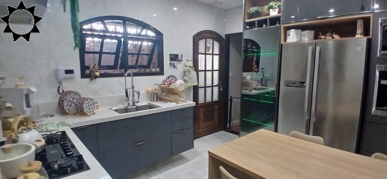 Casa, 2 quartos, 563 m² - Foto 26