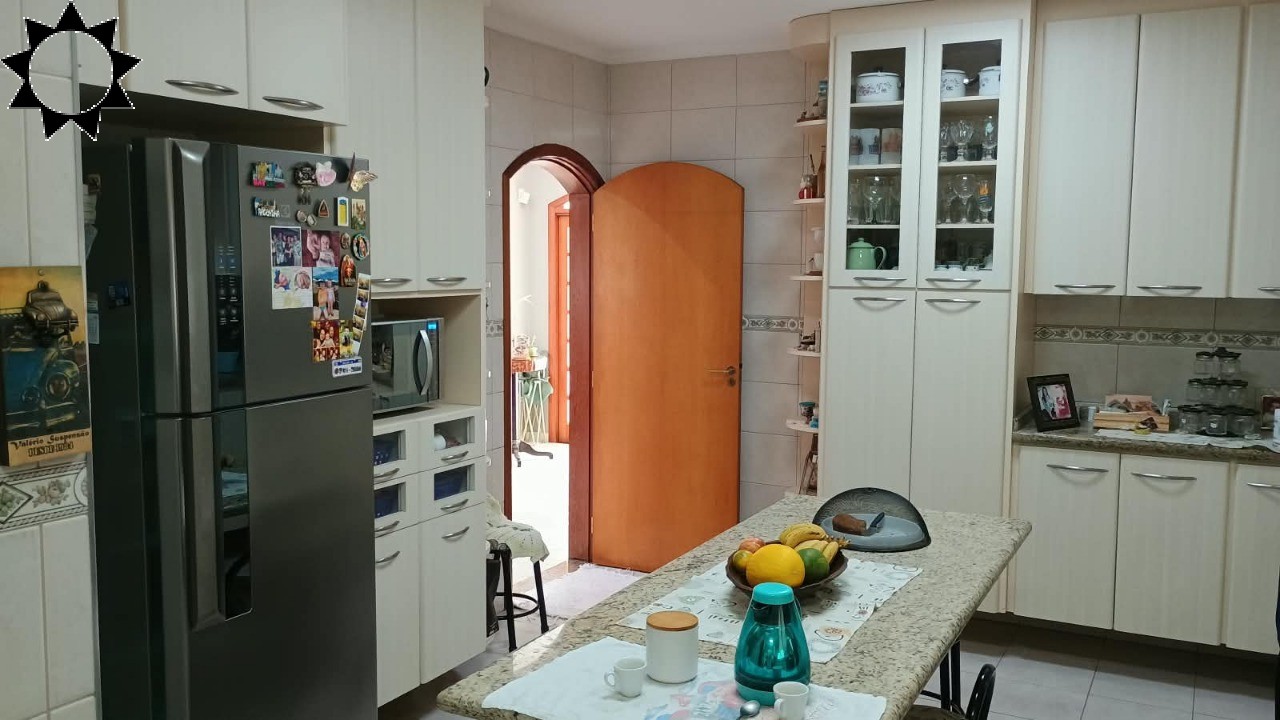 Casa, 4 quartos, 345 m² - Foto 13