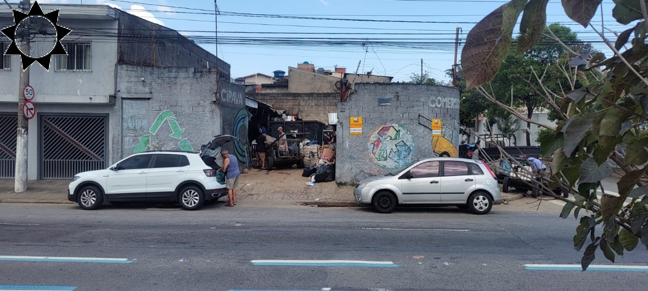 Loteamento e Condomínio, 220 m² - Foto 1
