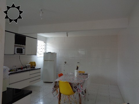 Casa, 3 quartos, 238 m² - Foto 1
