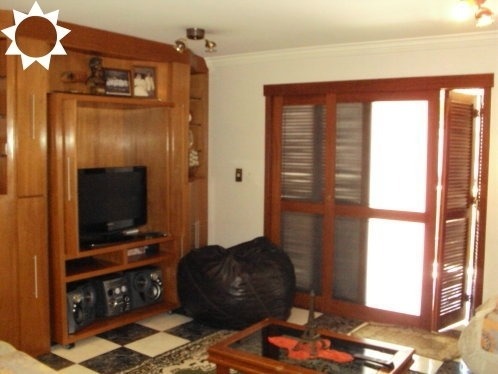 Casa, 3 quartos, 200 m² - Foto 1