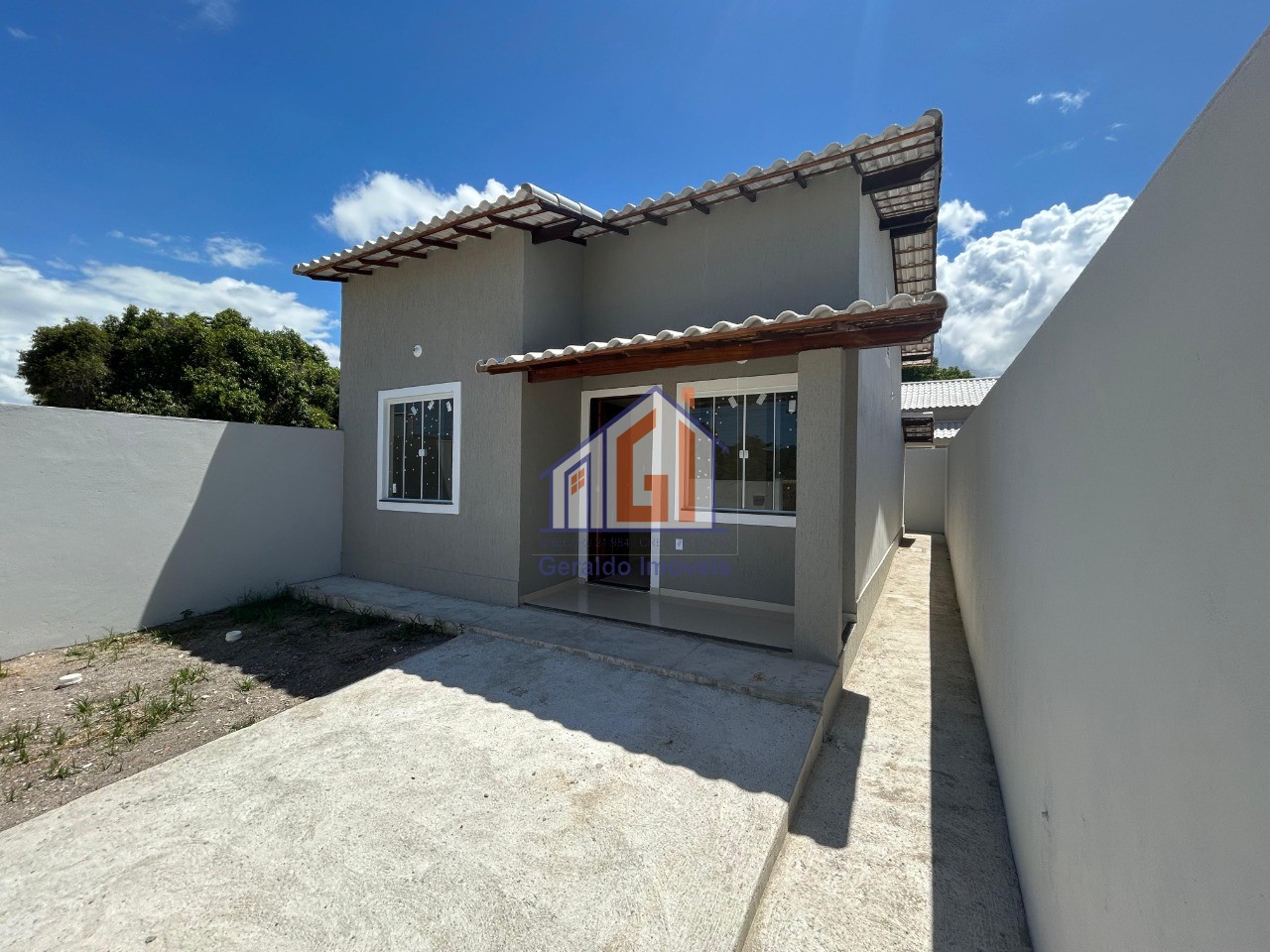 Casa, 2 quartos, 56 m² - Foto 1