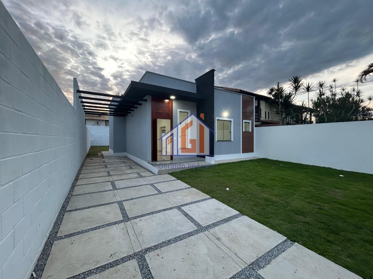 Casa, 2 quartos, 300 m² - Foto 1