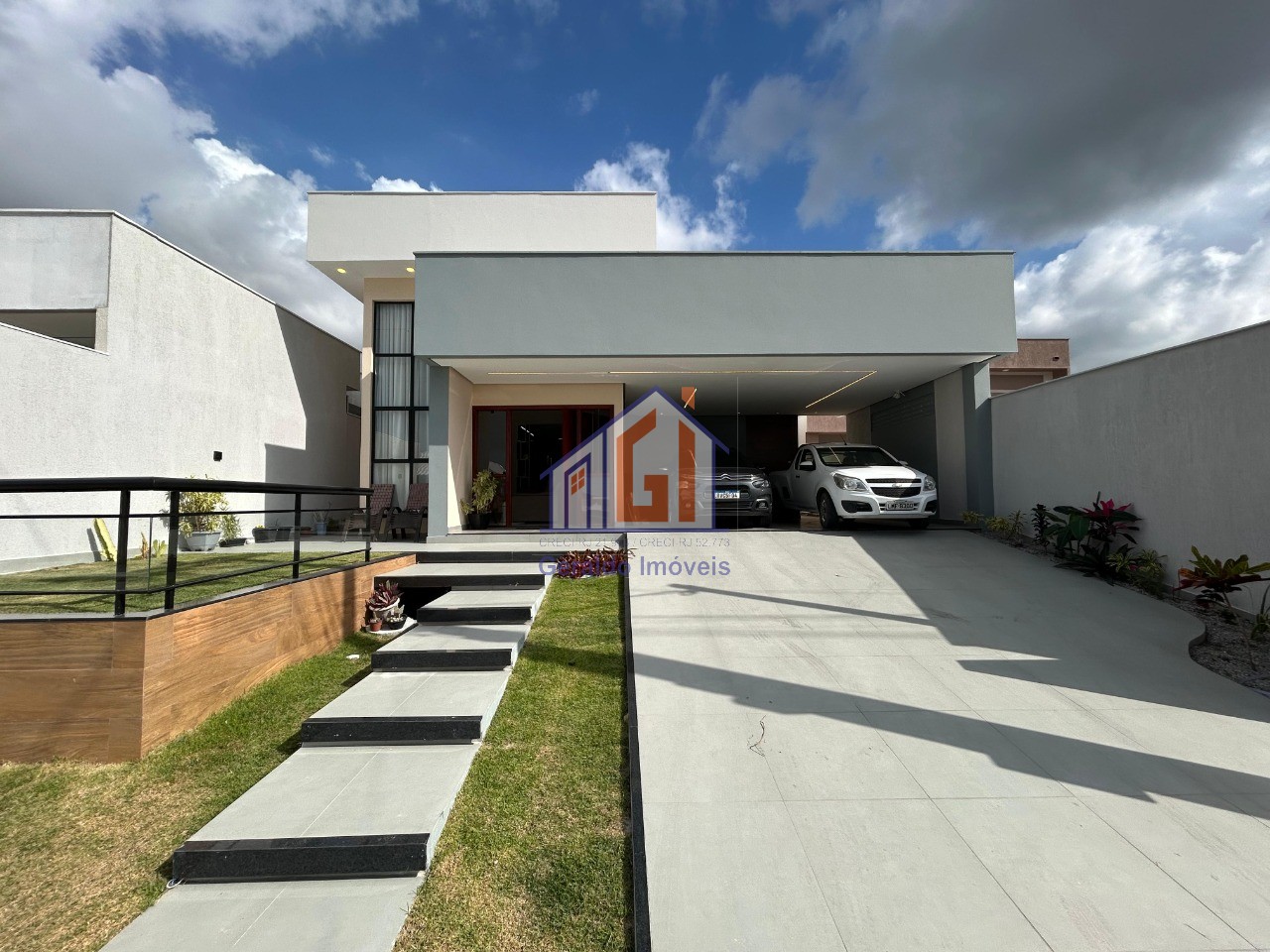 Casa, 3 quartos, 179 m² - Foto 1