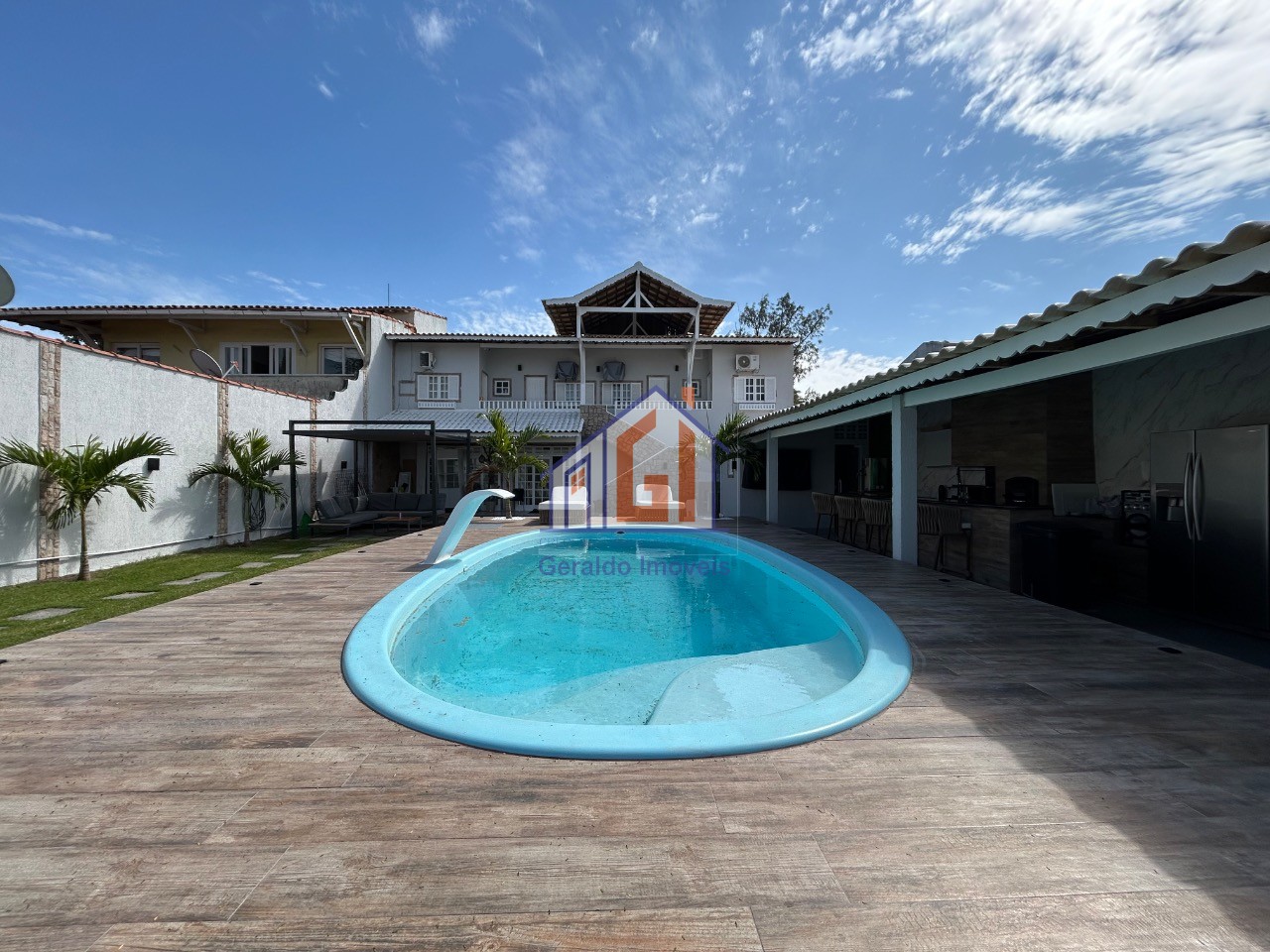 Casa, 5 quartos, 300 m² - Foto 1