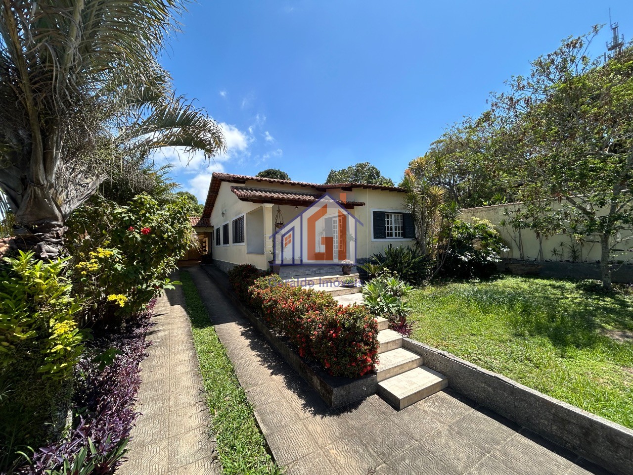 Casa, 3 quartos, 200 m² - Foto 1