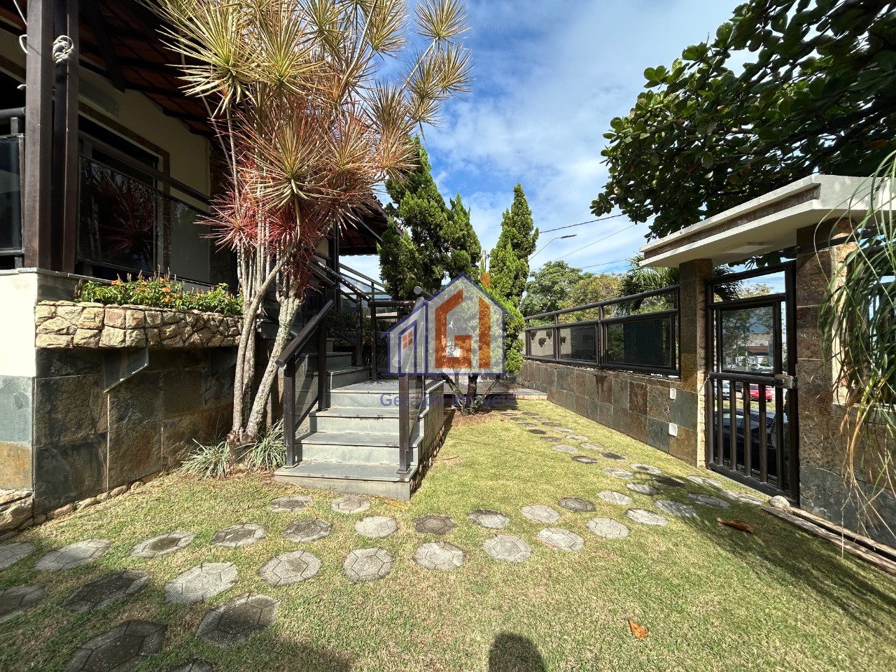 Casa, 3 quartos, 200 m² - Foto 2