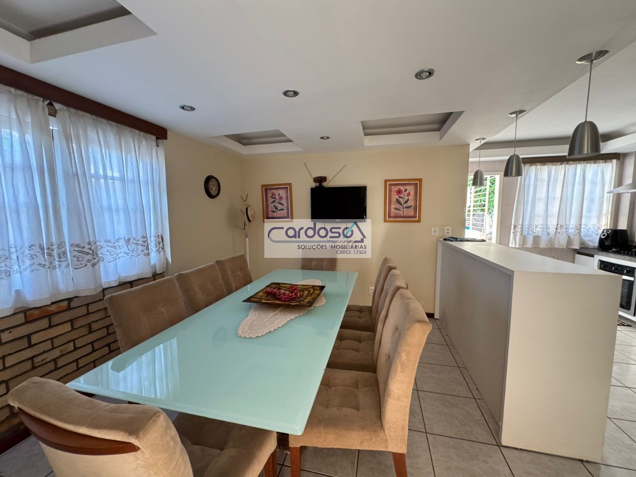 Casa para alugar com 4 quartos, 1600m² - Foto 33