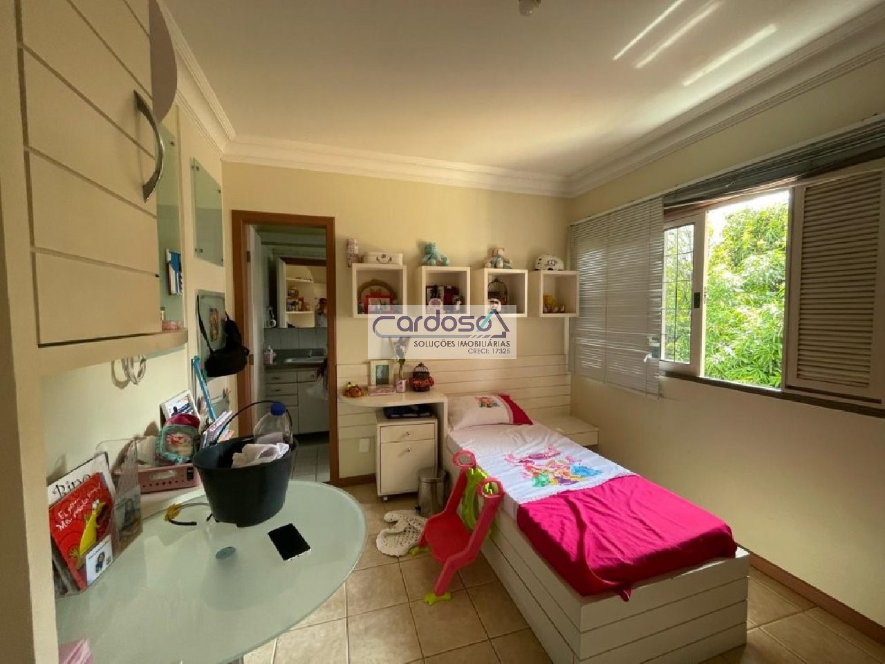 Casa à venda com 7 quartos, 320m² - Foto 5