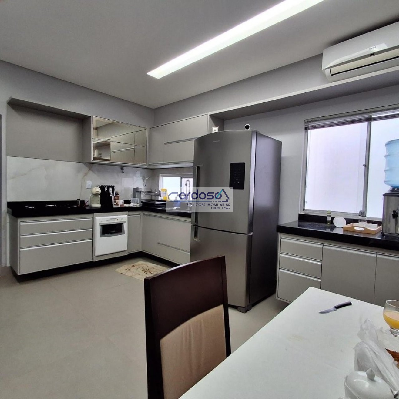 Casa de Condomínio à venda com 2 quartos, 200m² - Foto 11