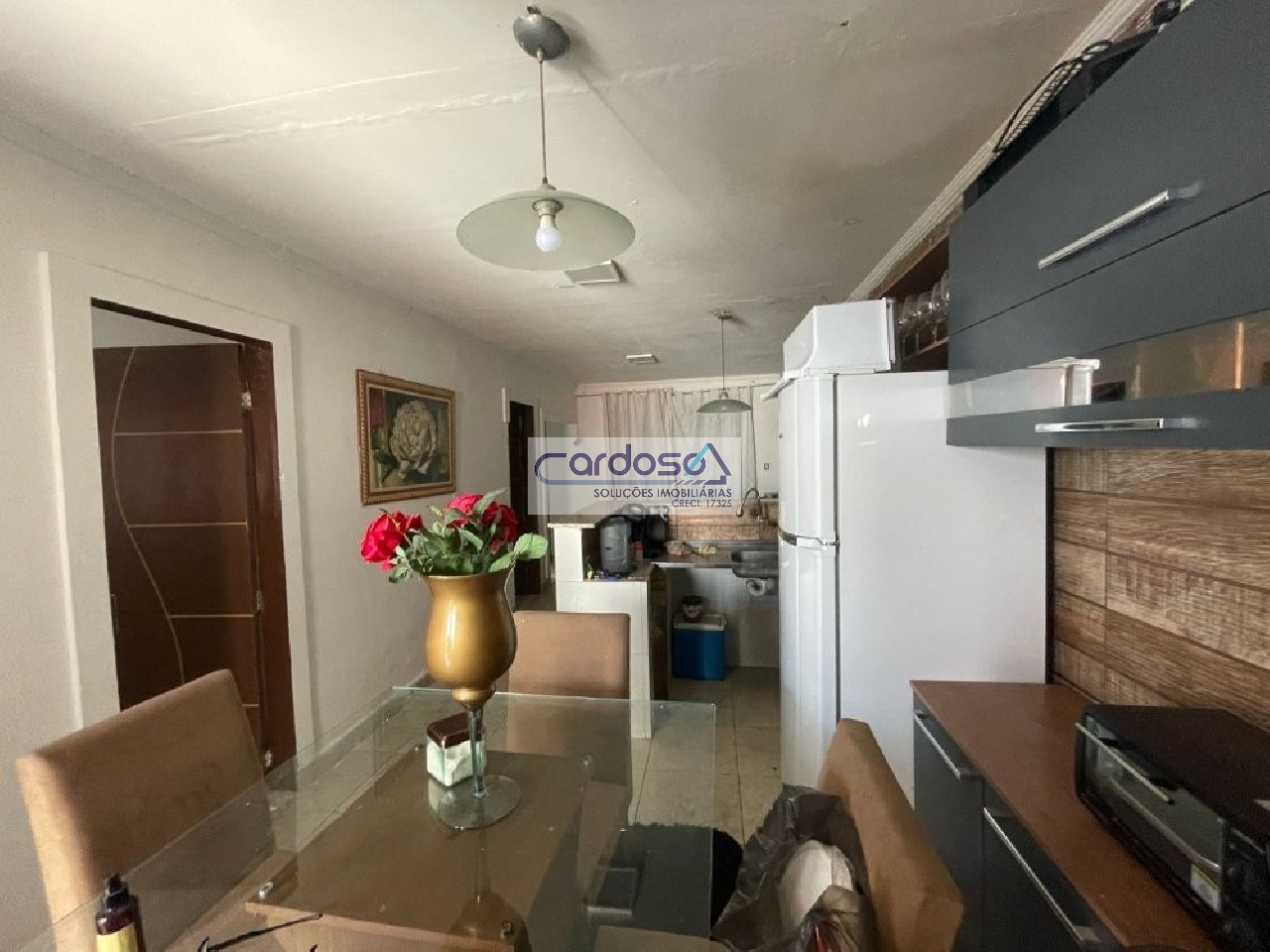 Casa à venda com 2 quartos, 92m² - Foto 1