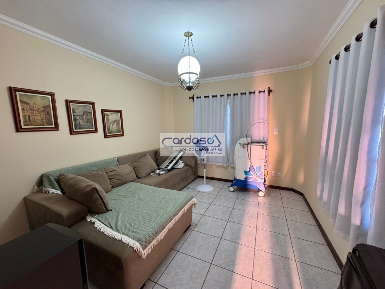 Casa para alugar com 4 quartos, 1600m² - Foto 28