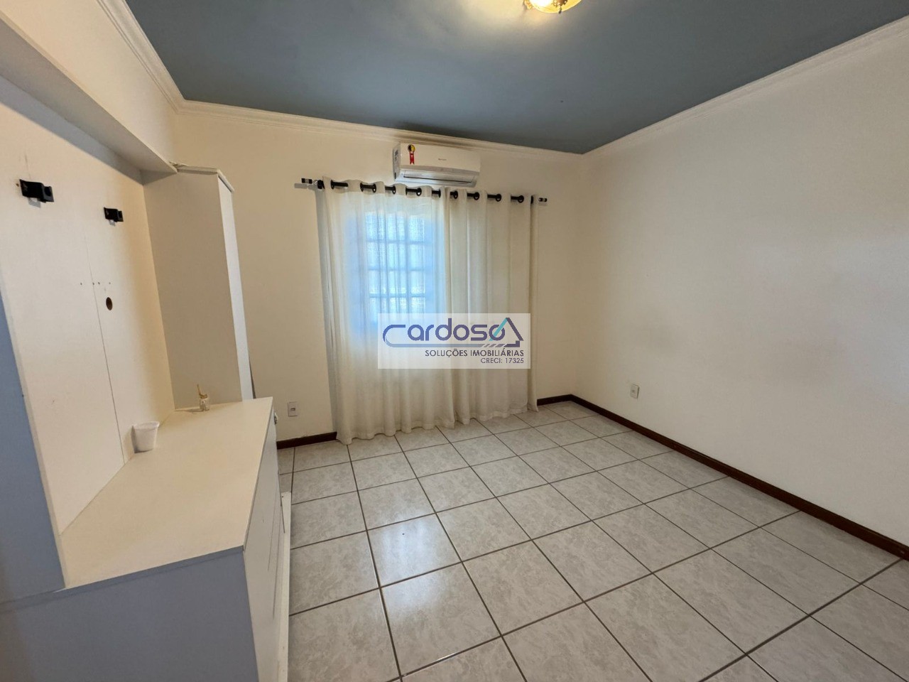 Casa para alugar com 4 quartos, 1600m² - Foto 43