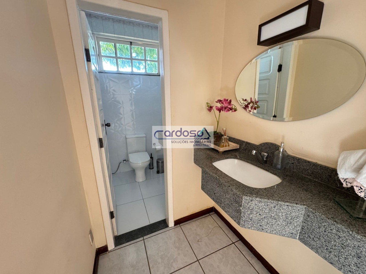 Casa para alugar com 4 quartos, 1600m² - Foto 30