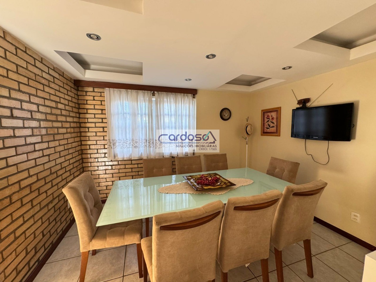 Casa para alugar com 4 quartos, 1600m² - Foto 35