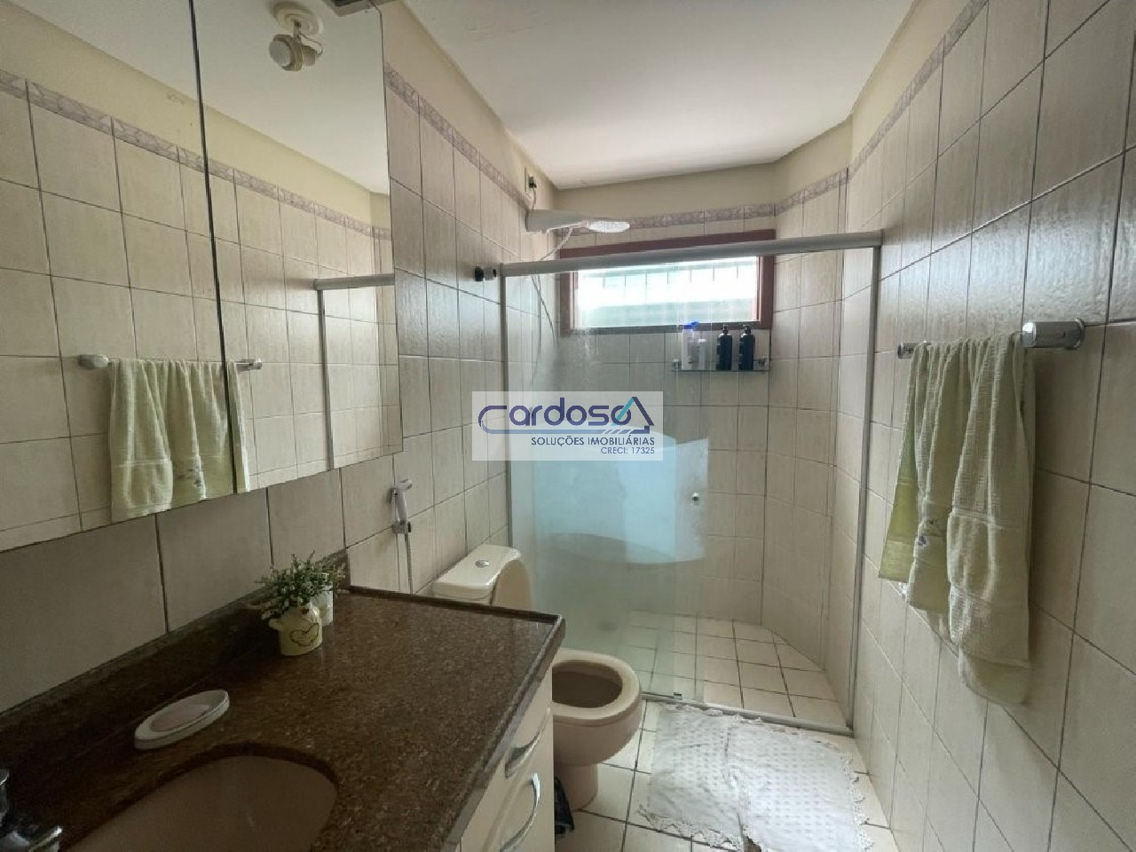 Casa à venda com 7 quartos, 320m² - Foto 9