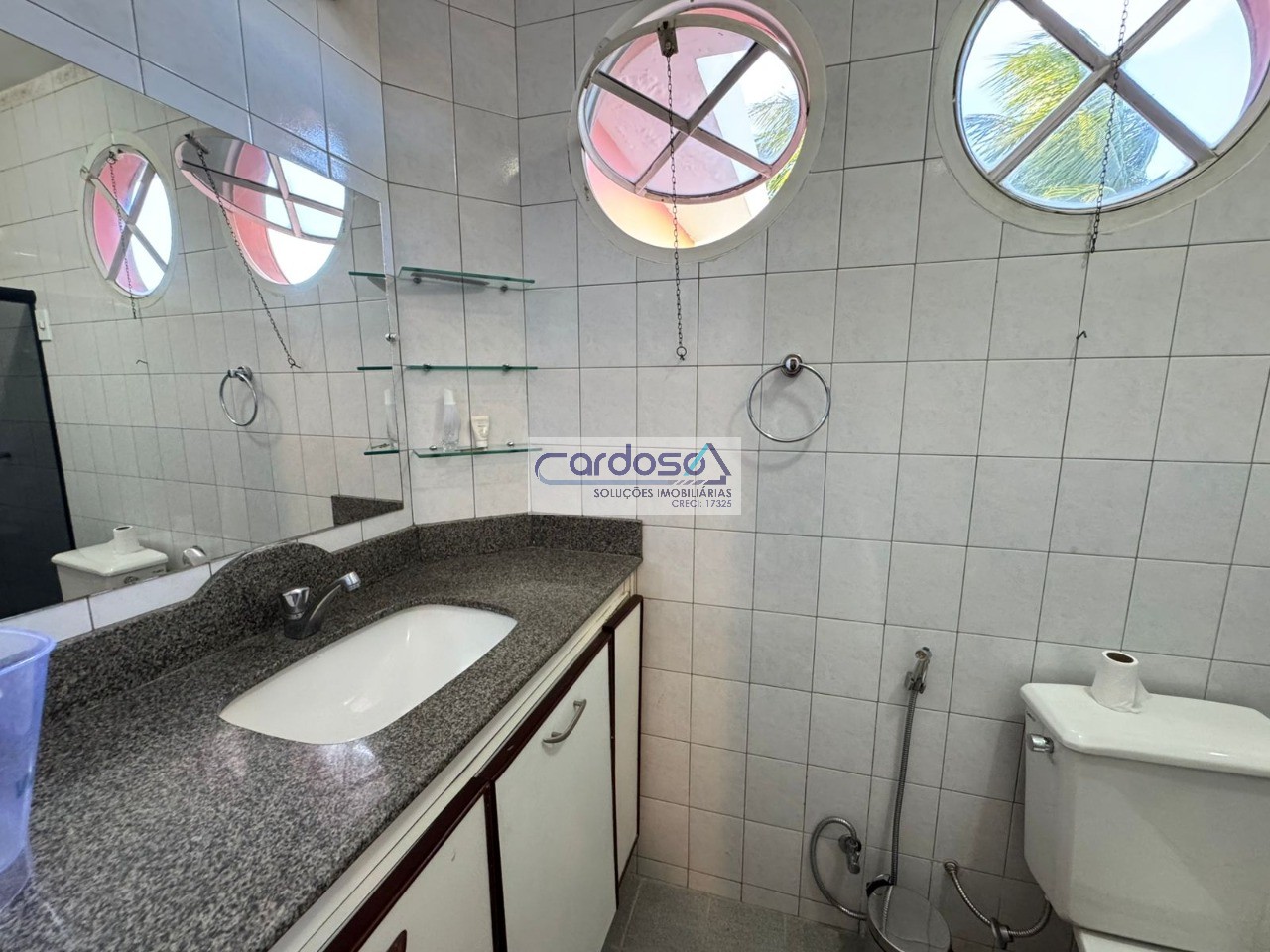 Casa para alugar com 4 quartos, 1600m² - Foto 44