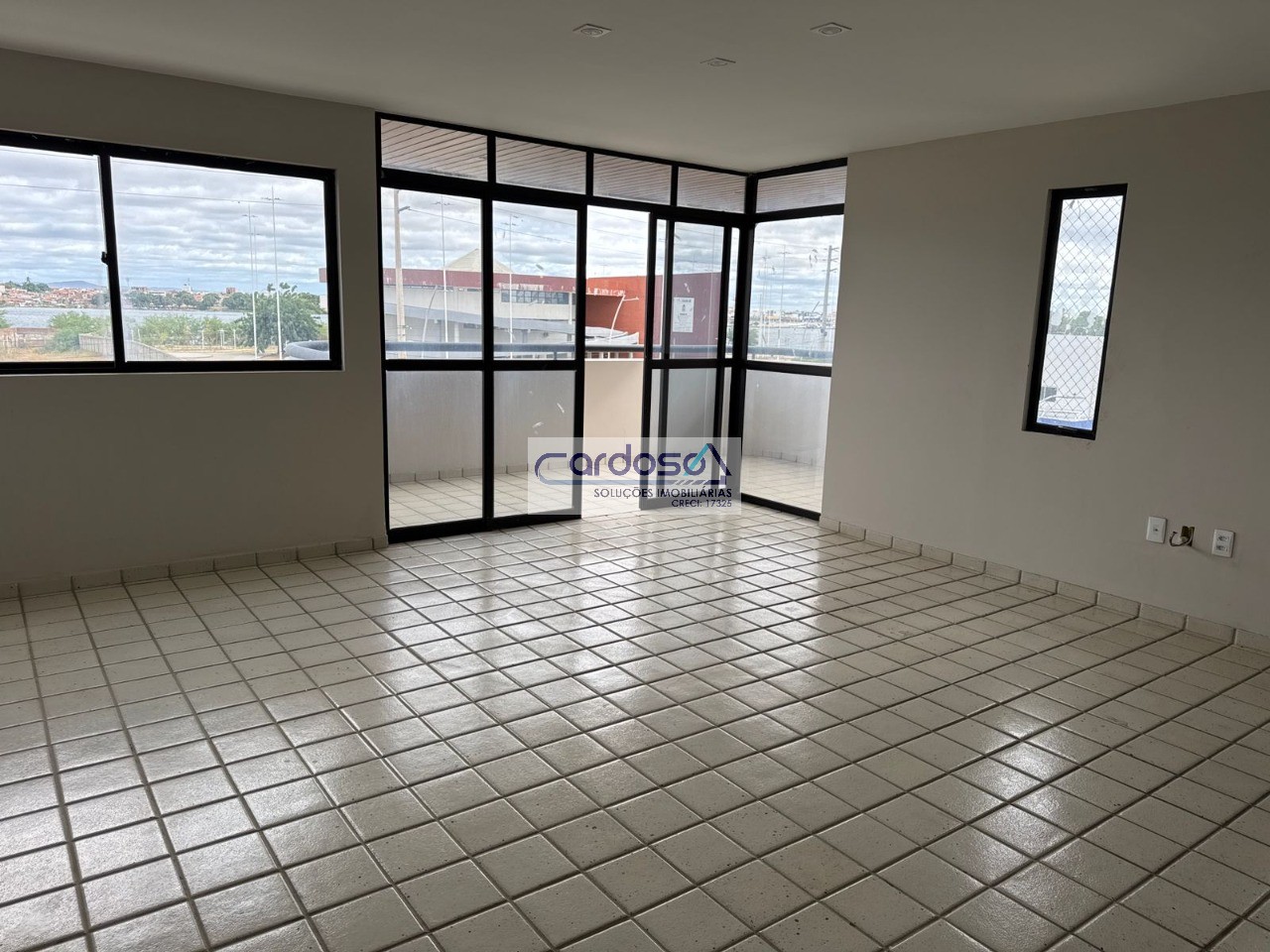 Apartamento à venda e aluguel com 4 quartos - Foto 5