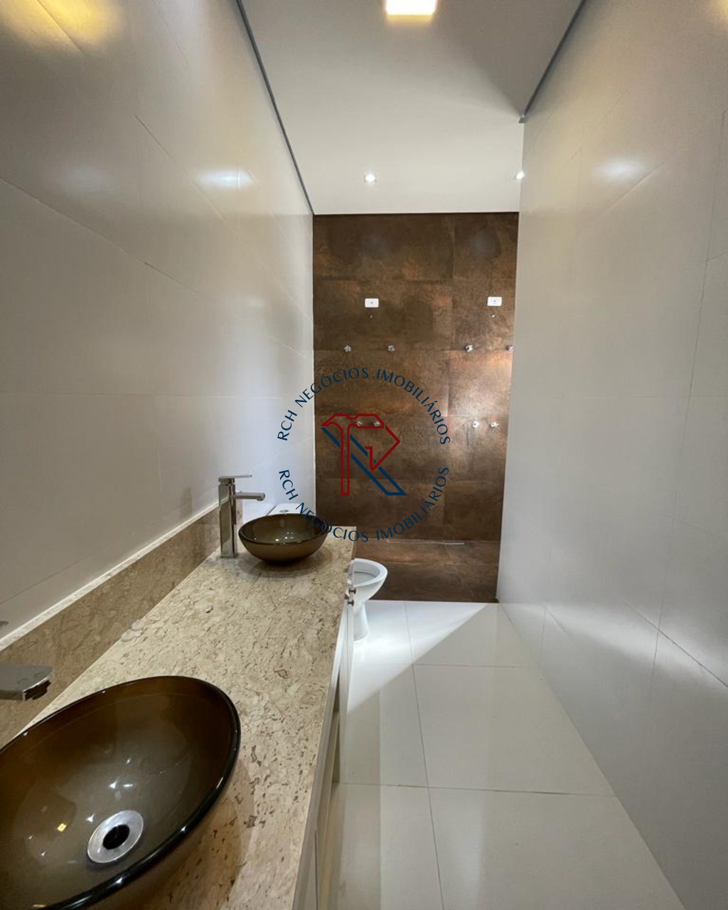 Casa com 3 dormitórios à venda com piscina - condomínio le f - foto 14