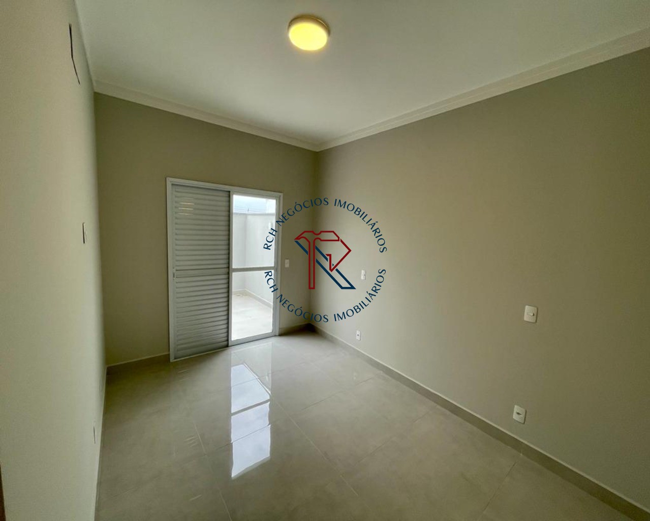 Casa condominio a venda com 03 quartos 109m² por R$590.000,00, Condomínio em Sorocaba-SP